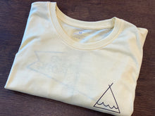 Cargar imagen en el visor de la galería, T-Shirt Tent Flag - Yellow Pastel  SA102 Size S
